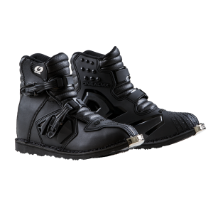 On_shorty2_boot_blk_front_18b